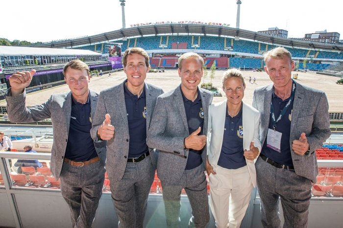 Sju hoppryttare till Friends klara – hela svenska silverlaget på plats