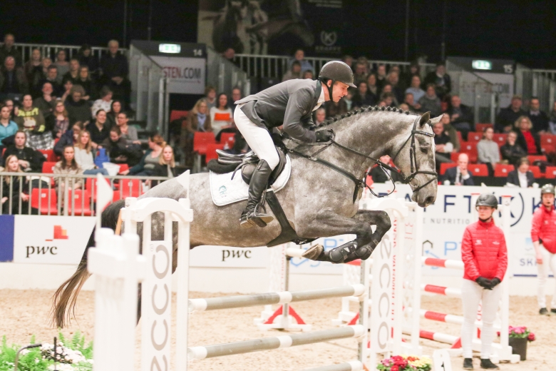 104 Fidelio Ask