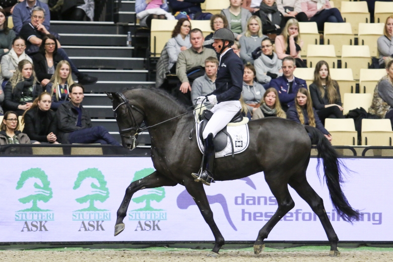 Klonerna tävlade – på samma tävling