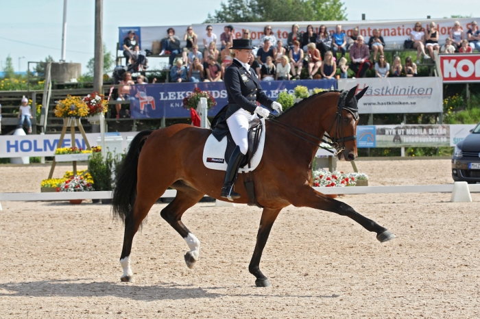 Triviant skriver ridsporthistoria i Paris