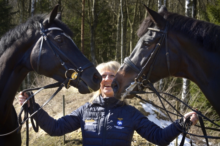 Sara lämnade ridningen efter medaljerna – har hittat vägen tillbaka