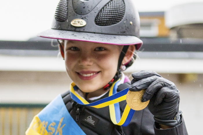 Första internationella segern för Ebba och Dynamite Sparatcus