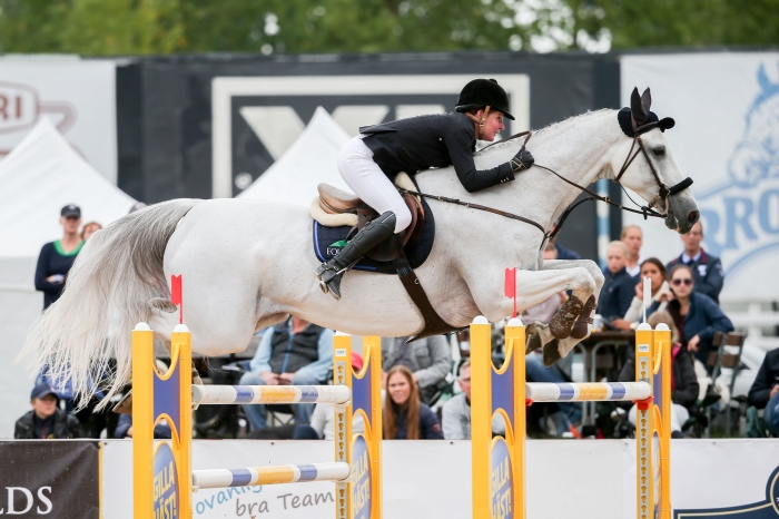 Betryggande ledning för Helena Persson i 7-Star Spring Tour