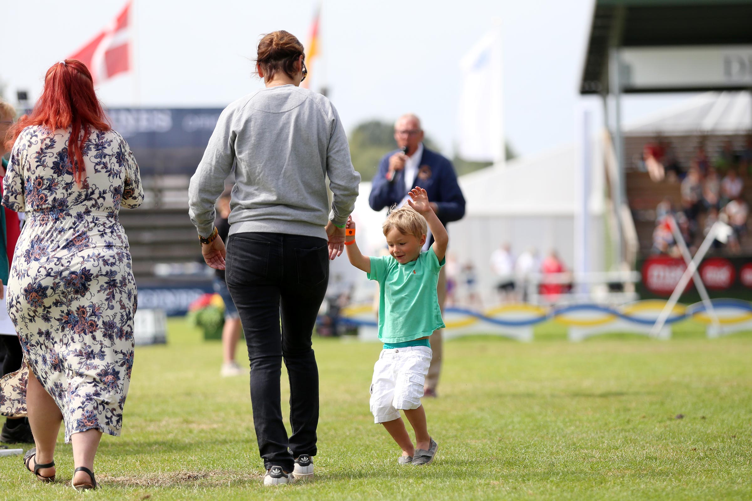 180715_falsterbo_jennyschwielerstaaf_kaninhoppningimg_1146