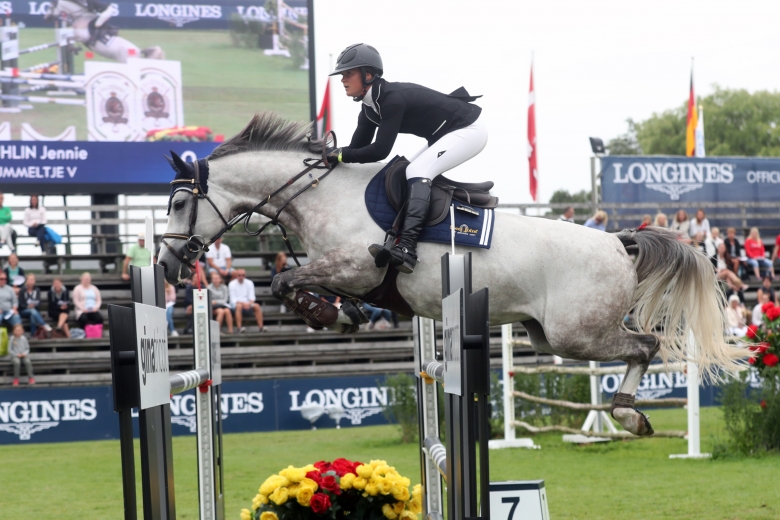 6årsjenniejulinhummelrt