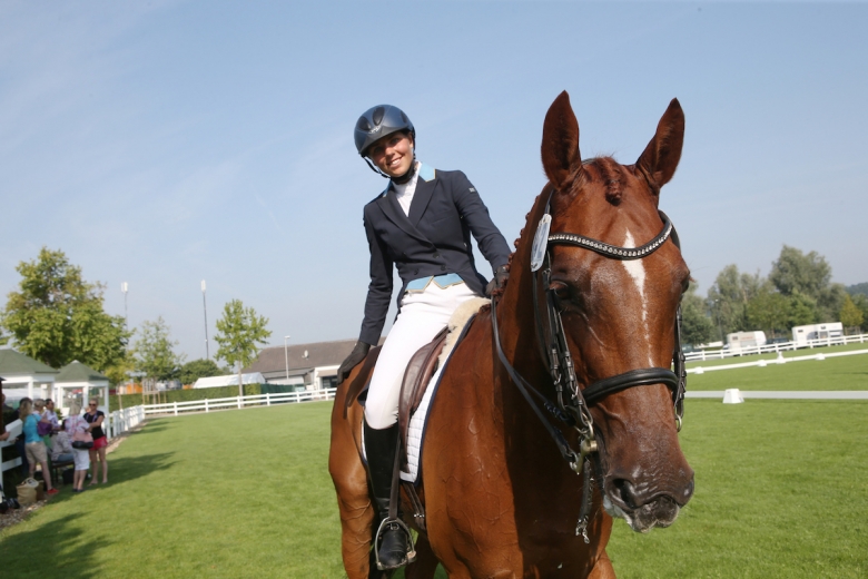 Louise Romeike placerad i genrepet inför Badminton
