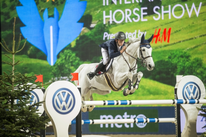 Internationella hoppstjärnor klara för Friends