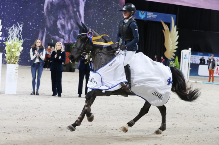 Thea Gånehed tog kommandot i jakten på prinsens pris