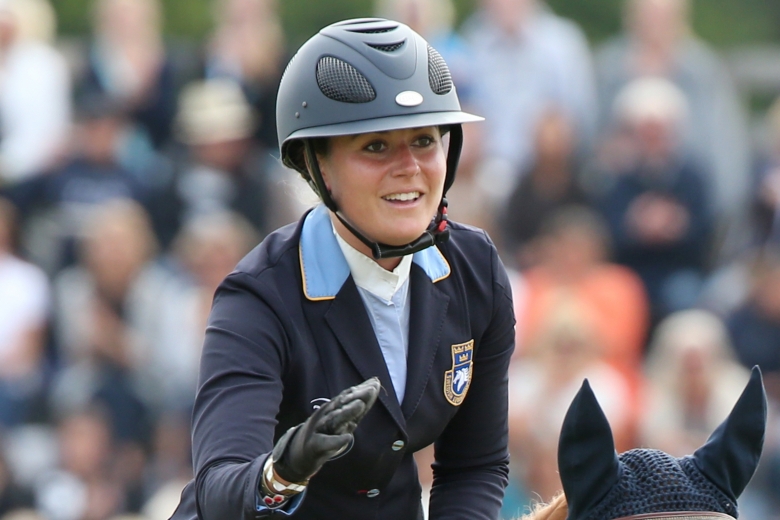 Femstjärnig seger till Charlotte McAuley