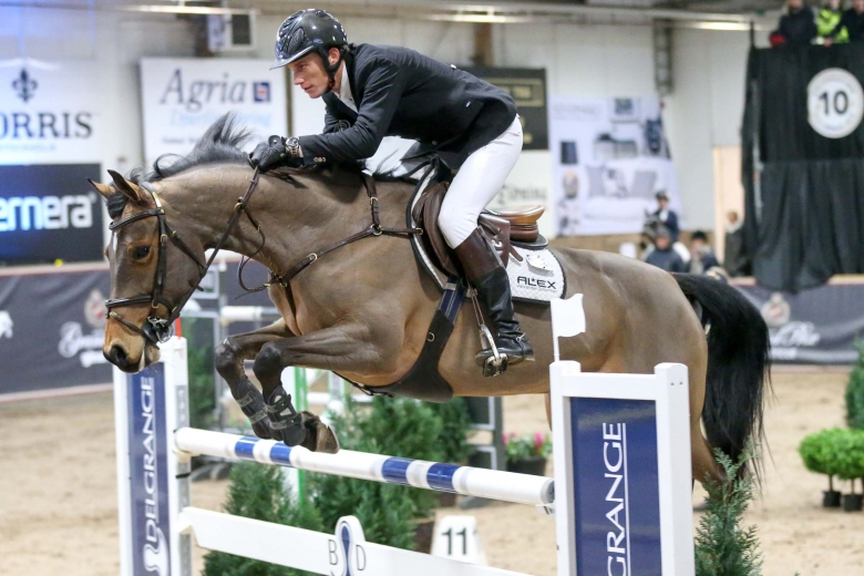 Alexander Zetterman och Lucky Lisa topplacerade i 1,55-debuten