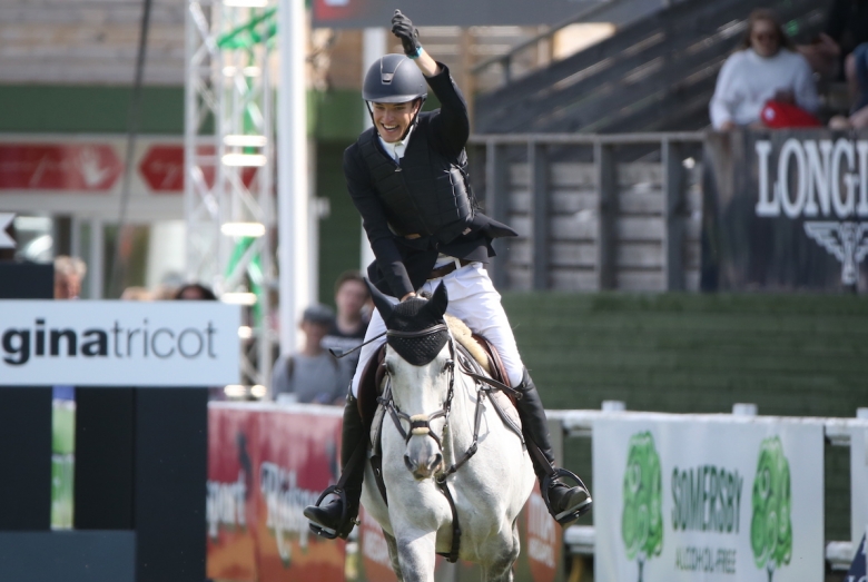 Svensk tvåa i ungdomarnas GP-hoppning