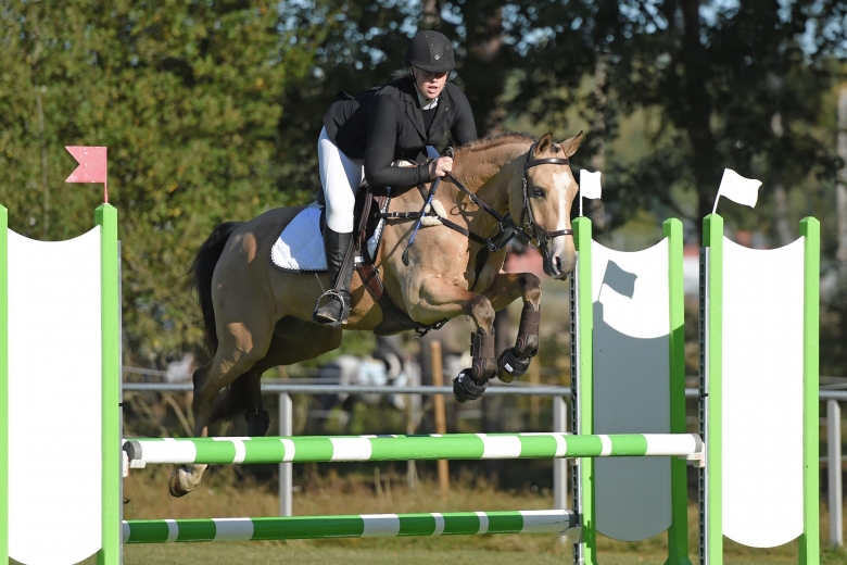 Hoppfinaler för 5-och 6-åriga ponnyer tillbaka- fyra nya segrare korade