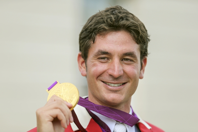 Steve Guerdat-goldmedal10 120808 Rt
