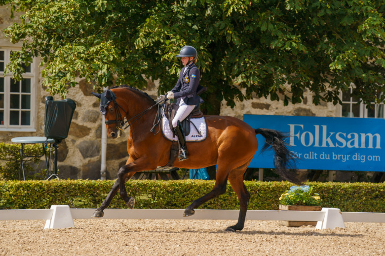 SM på Flyinge är igång – de toppar efter första dagen