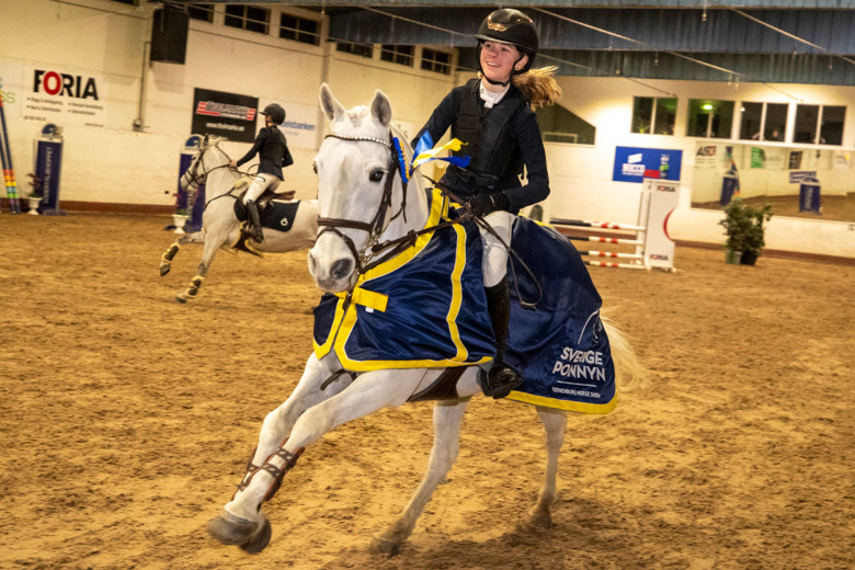 Klubbkamrater klara för Sverigeponnyn