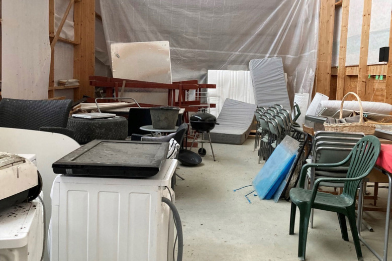 Mönsteranläggning i förfall