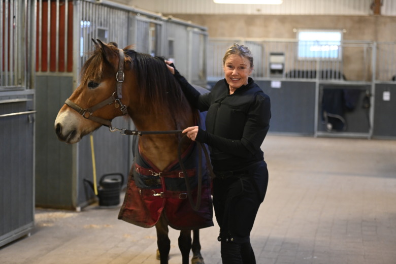 Annelie skapade ett kroppsskydd för ryttare