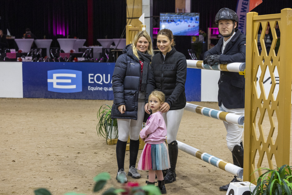 Nicole Holmén i final med hästar hon aldrig ridit