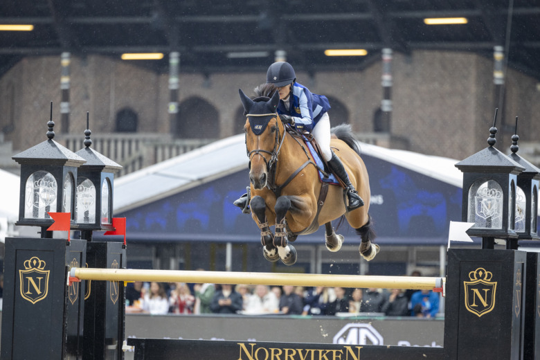 Malin Baryard Johnsson GP-segrare i Doha