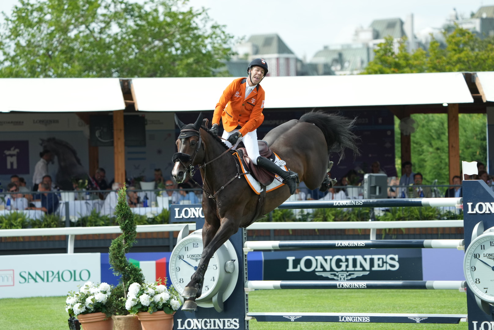 Minael V D Vleuten K C L-7