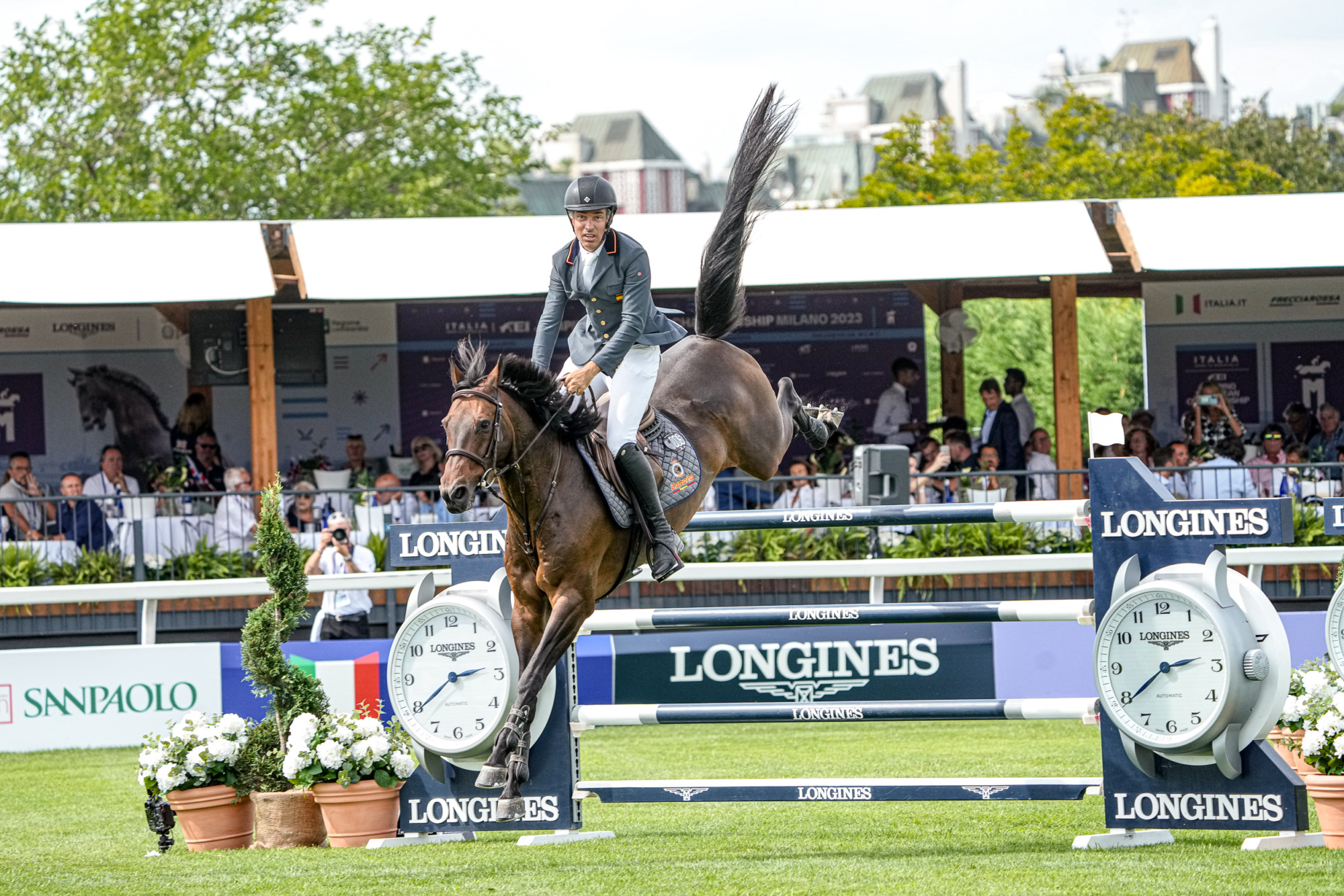 Armando Trapote (esp) Tornado Vs