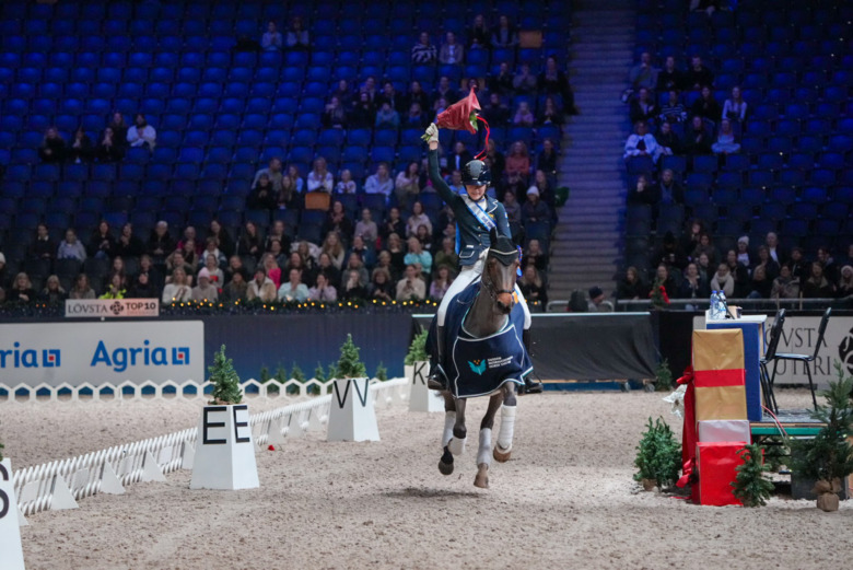Tilda följde mammas råd och vann ponnyküren