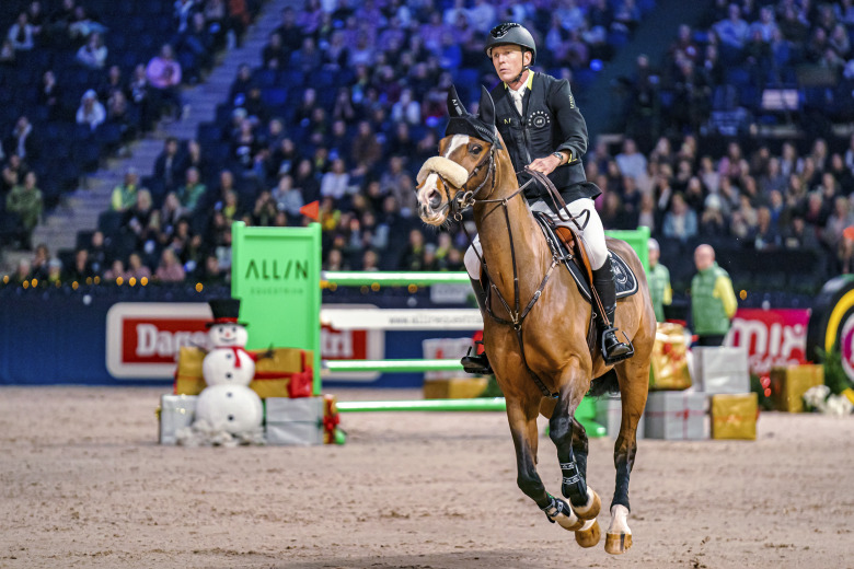 Hallå där, Peder Fredricson: Varför rider du med säkerhetsväst?