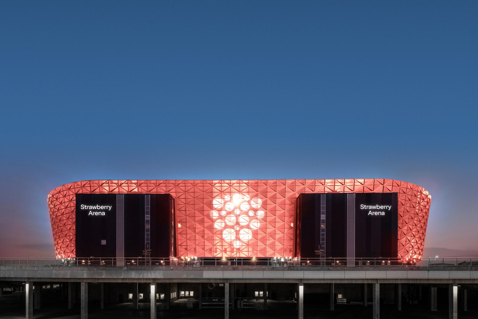 Friends byter namn till Strawberry Arena