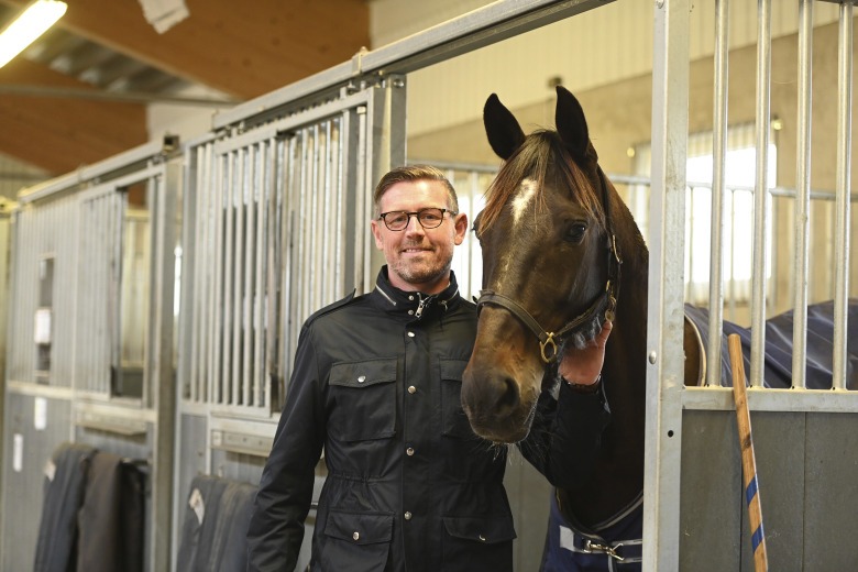 Hur mycket skola får man för 225 miljoner kronor?