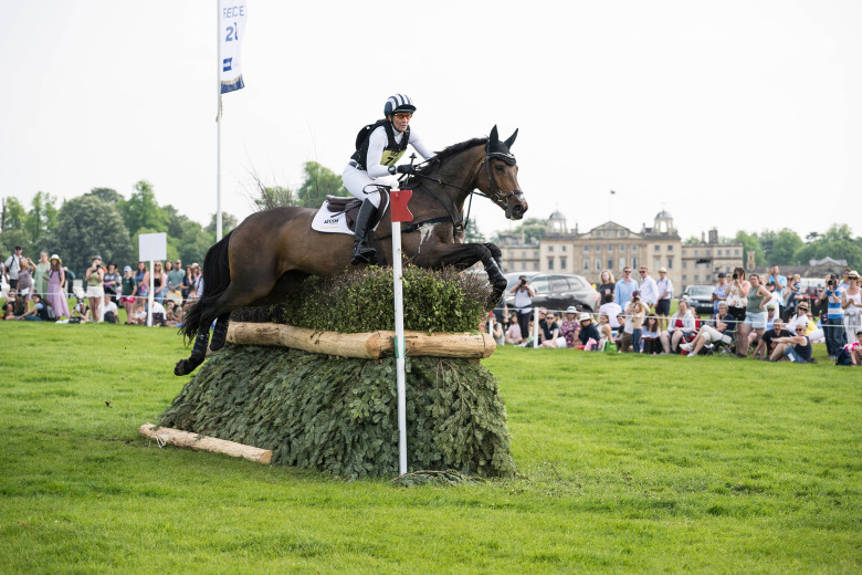 Dramatisk inledning på femstjärniga Badminton