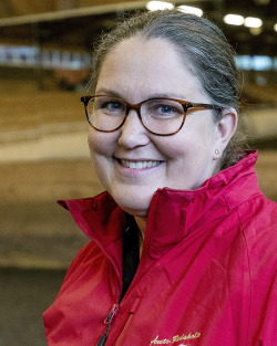 Nina K&auml;ns&auml;l&auml; 9 230920 Rt