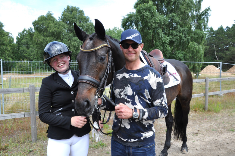 OS-hästens pensionärsliv i amatörtouren: ”Jättenöjd”