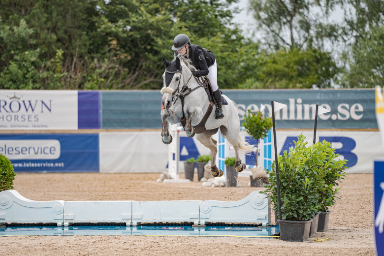 Sex ekipage i slagläge inför JSM-finalen på söndag