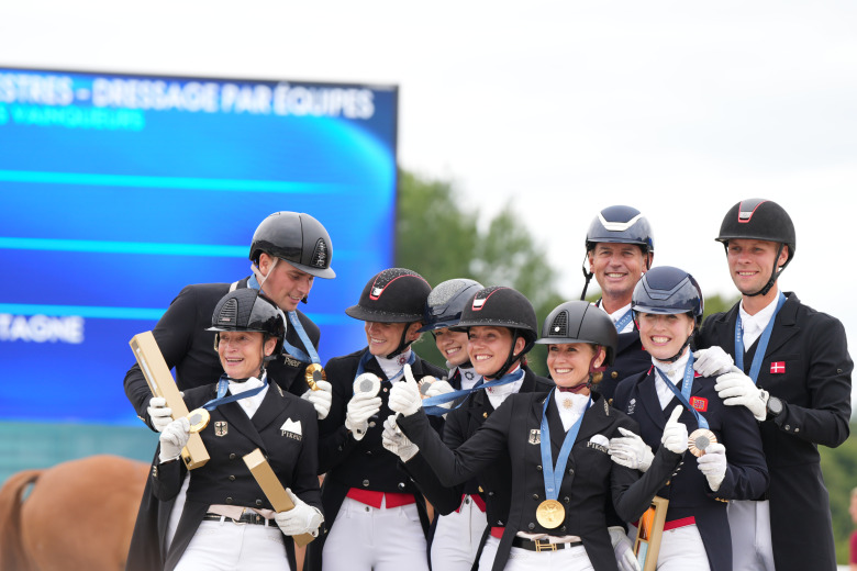 Lättade tyskar kvar på dressyrtronen efter guldrysare