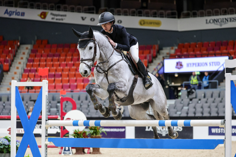 Bildextra: De unga hästarna intog arenan i SWB Trophy