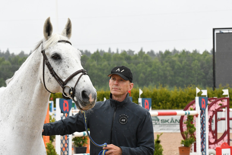 ”Charlie” tackades av på hemmaplan: ”Alla sagor har sitt slut”