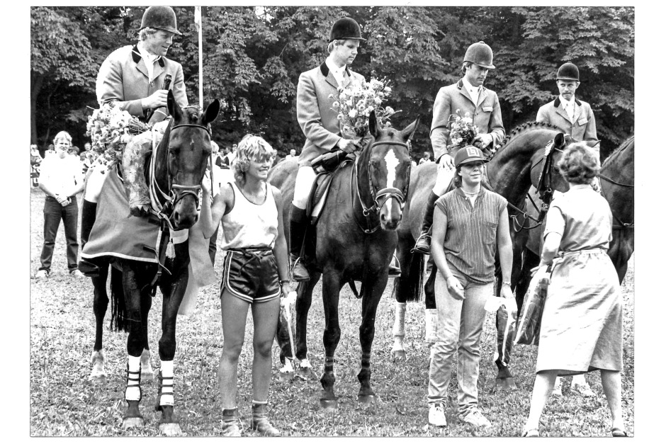 Vem tog guld i hopp-SM 1982?
