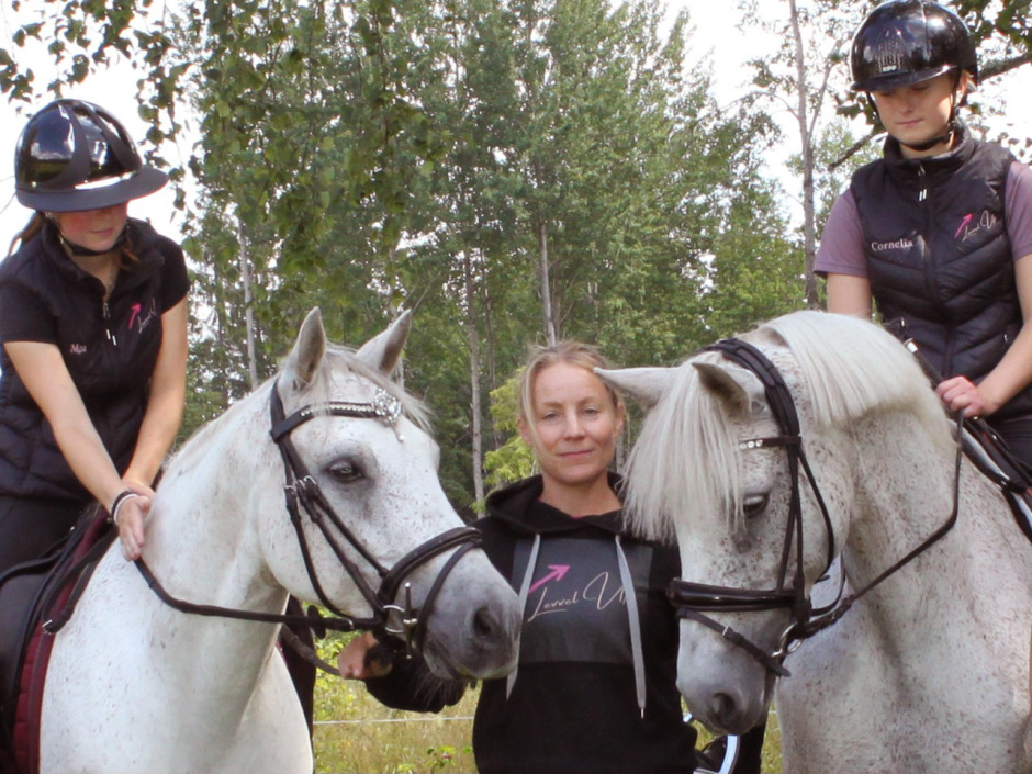 Anki hjälper ponnyryttare att levla upp