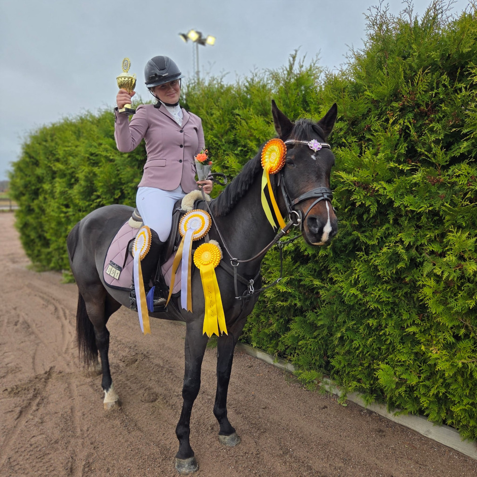 Från åring på annons till topponny: 15-åriga Savannahs lyckade satsning