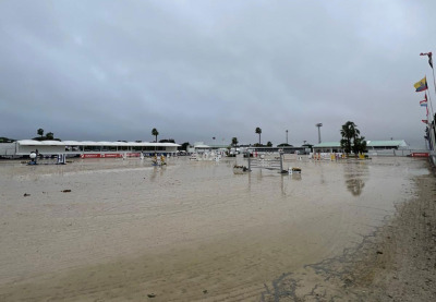 Blöt start på Sunshine Tour: ”Värsta vädret man kan tänka sig”