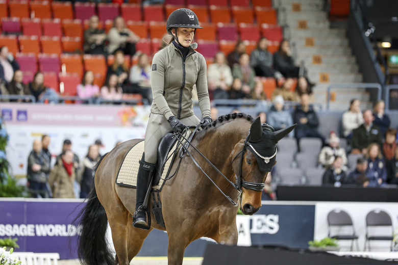 Cathrine Laudrup-Dufour tar hjälp av serpentiner