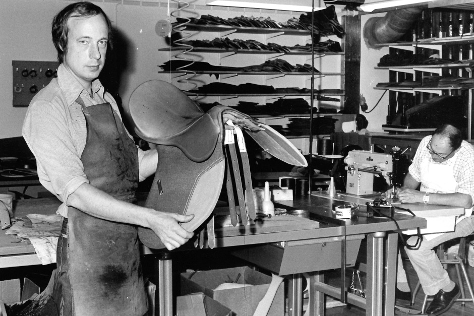 Ur arkivet: Enda sadeltillverkaren i Sverige