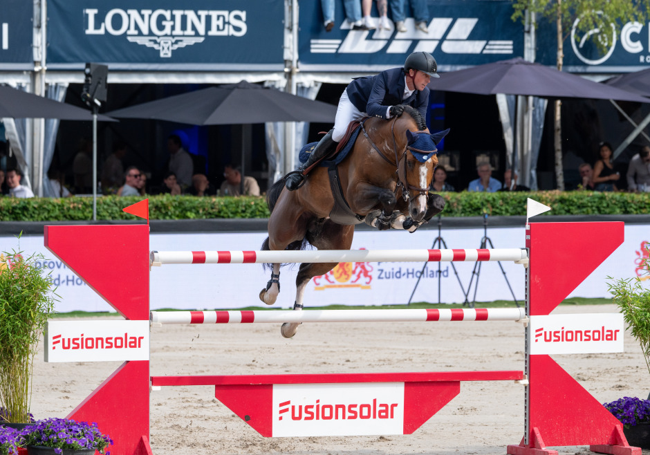 Ridsport Play: SWB-hingst vann femstjärnig Grand Prix