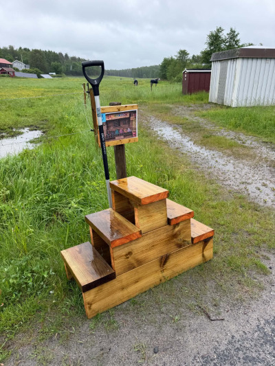 Kreativ lösning för skitgörat längs ridvägen: ”Slipper parera mellan högarna”