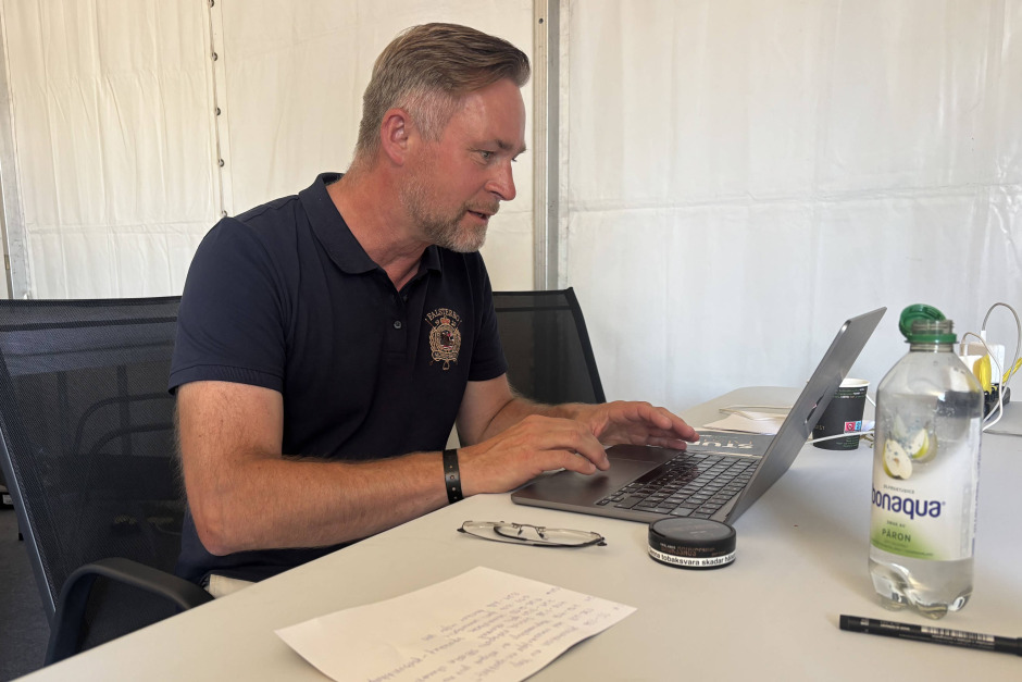 Ponnypappan: Hej från studio Falsterbo