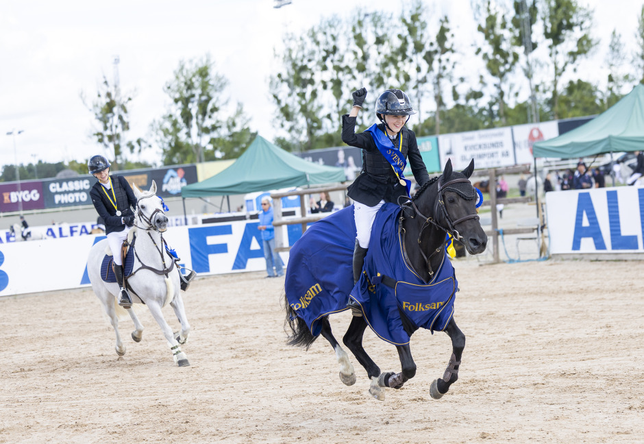 Svenska dubbelsegrar och GP-vinnare i Baltic Cup