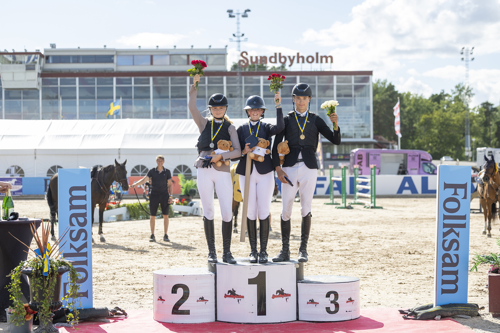 Jsm-medaljörerna 1 260802 Rt