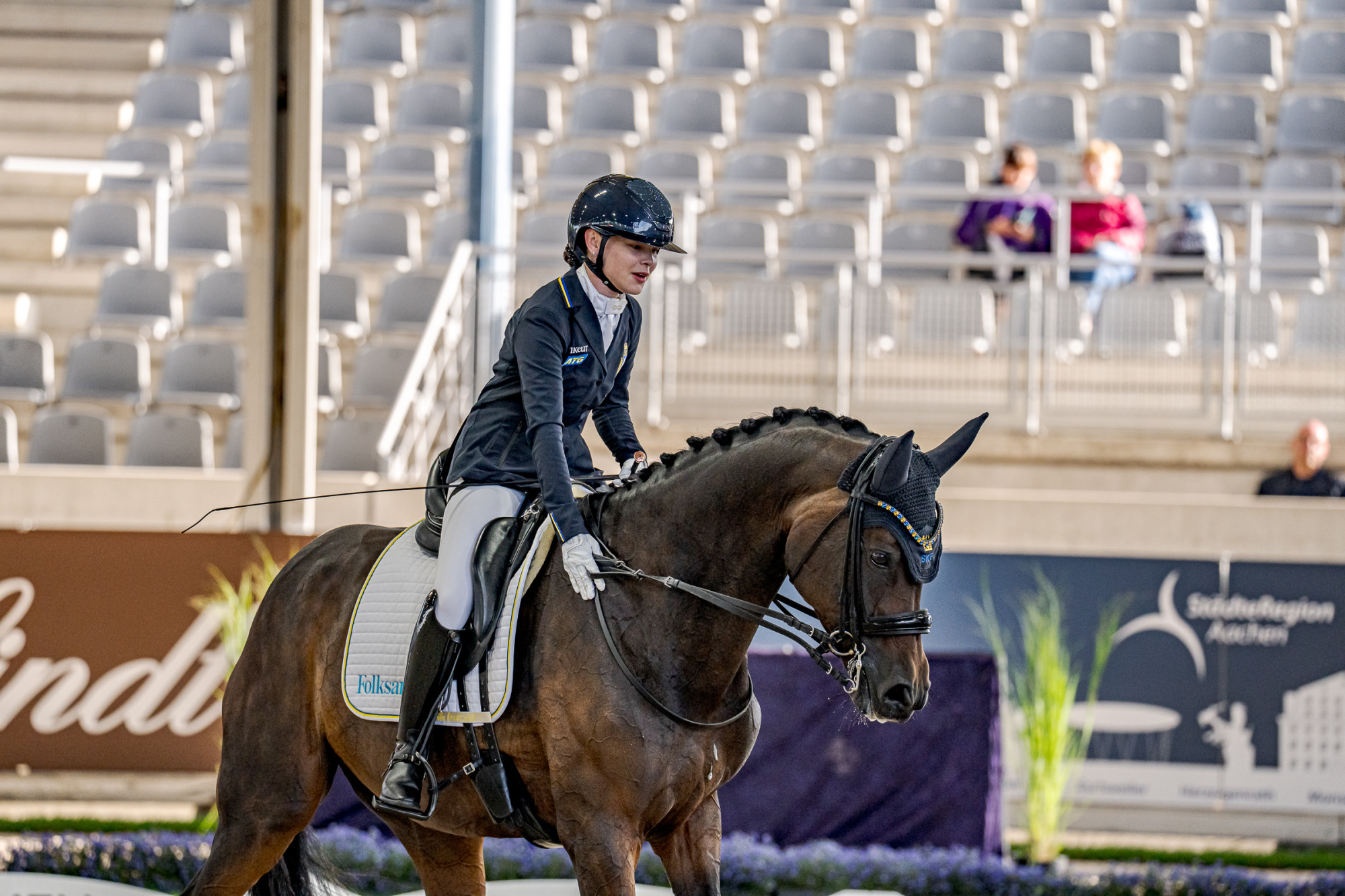 Pam Svane (swe) Raja