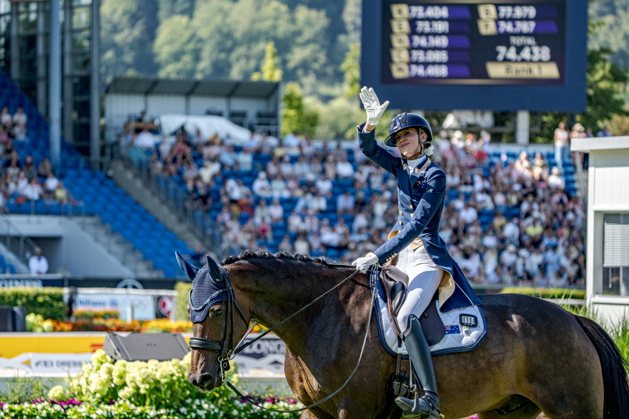 Simone Pearce (aus) Will Marq