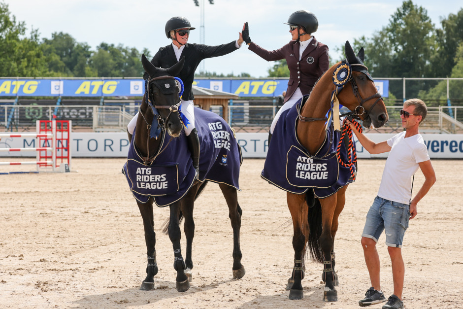 Systersuccé i Mantorp – Holmén vann båda finalerna